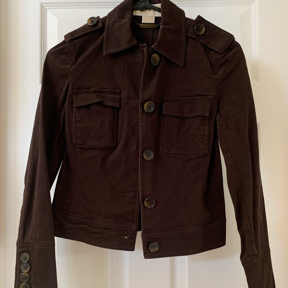 ☀️Pick 1 for $8 or 2 for $13
Michael Kors Jacket